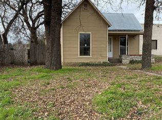 1105 N Main St, Weatherford, TX 76086