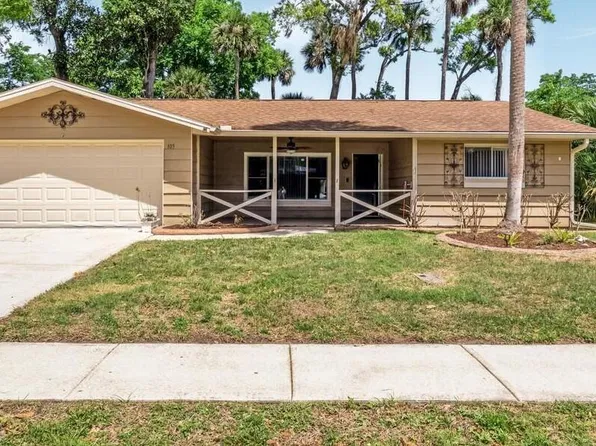 105 Wimbledon Ct, Port Orange, FL 32127