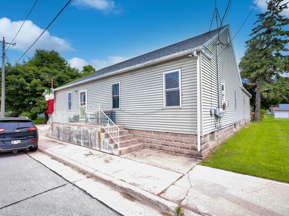 218 East Menasha AVENUE #216, Whitelaw, WI 54247