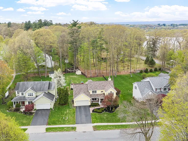 5 Horizon Dr — Photo 95