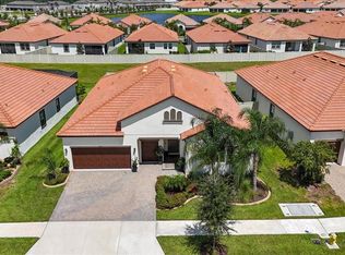 17317 Scuba Crest St, Wimauma, FL 33598