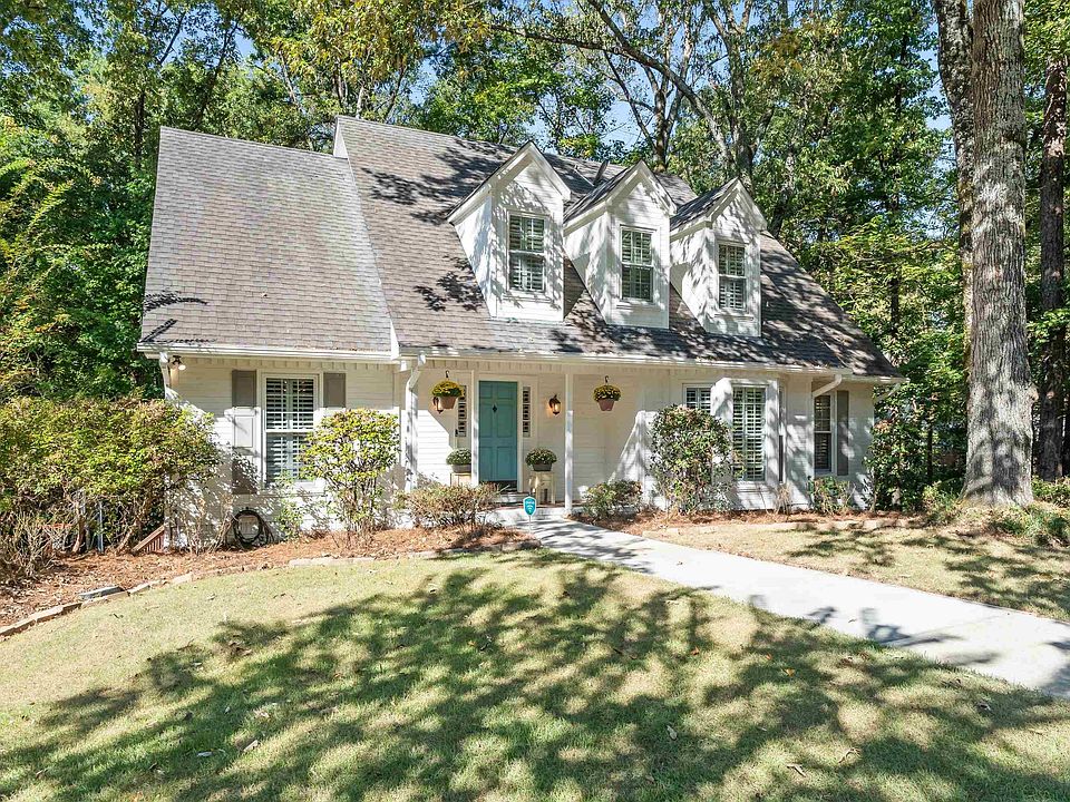 1st image of 809 Sweetgum Ct