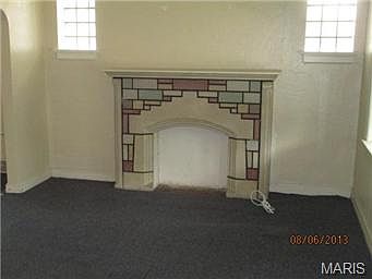 2nd image of 8577 Riverview Blvd