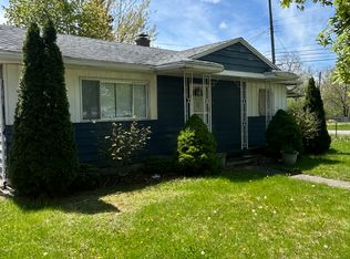 1313 Louis Ave, Flint, MI 48505