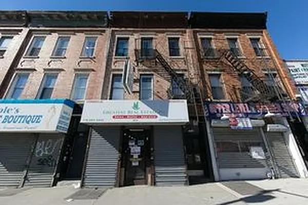 Rented by Century 21 American Homes | media 8