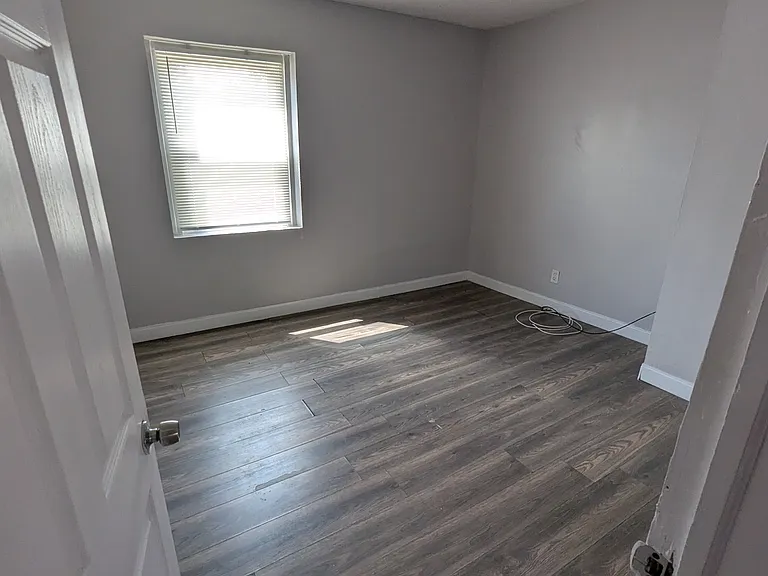 50 Saratoga Ave #1 — Photo 6