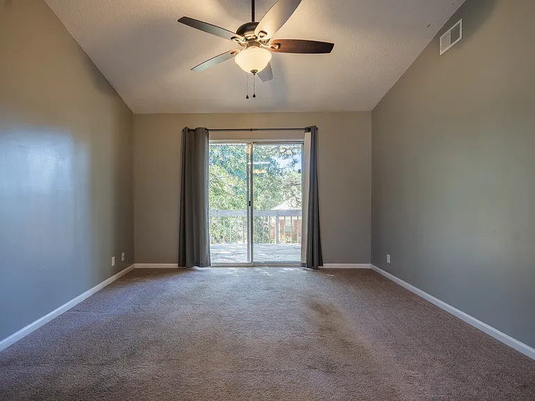 910 Brett Dr #64 — Photo 24