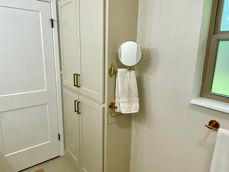 8318 Yale Dr — Photo 32