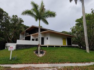 3970 Bay Shore Rd, Sarasota, FL 34234