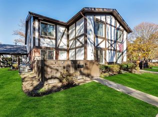 427 Birchwood Rd, Medford, NY 11763