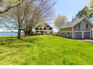 3 Graveyard Point Rd, Harpswell, ME 04079
