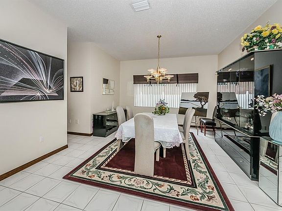 5th image of 625 Whispering Lakes Blvd