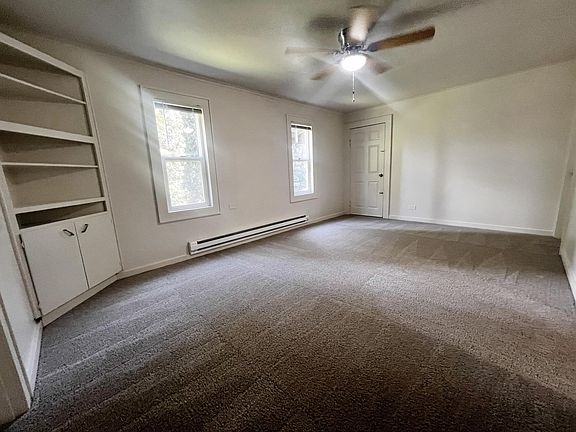 2nd image of 406 N Alder Ave