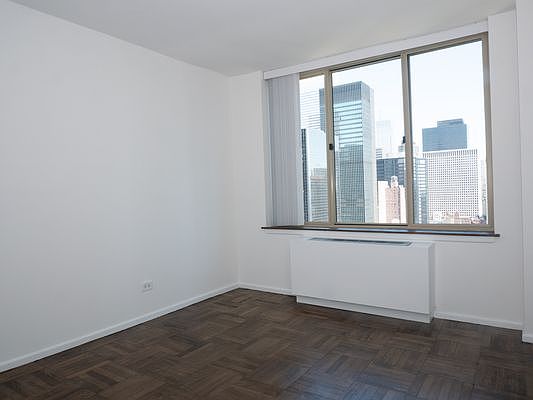 1st image of 236 E 47th St APT 27C
