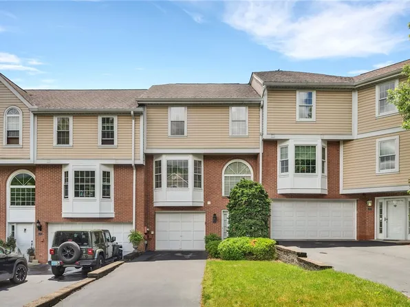 215 Glenwood Dr, Monroeville, PA 15146