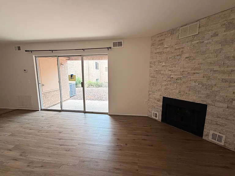 2601 W Broadway Blvd #195 — Photo 15