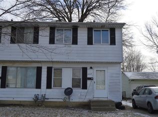 4623 Riverside Dr, Lorain, OH 44055