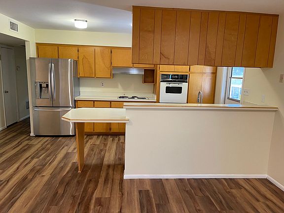 4th image of 1521 E Verlea Dr