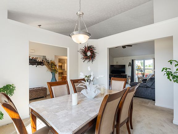 5th image of 5142 Chandler Xing