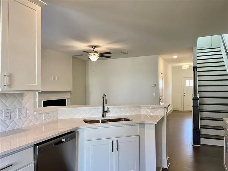 159 Auburn Run Ln — Photo 20