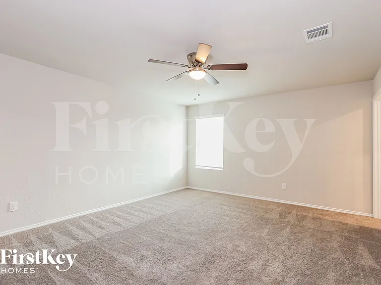 10606 Varmus Dr — Photo 9