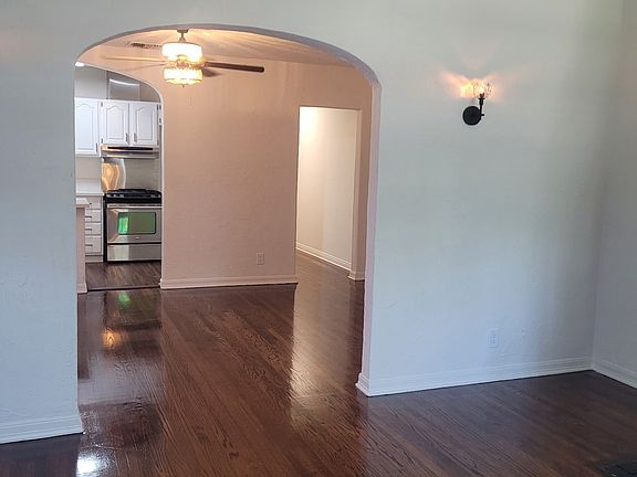 3rd image of 4350 Farmdale Ave #4356