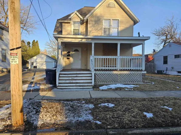 306 North Washington Street, Janesville, WI 53548