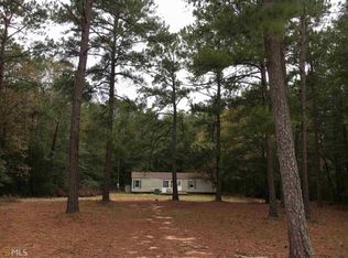 153 Rogers Cir, Barnesville, GA 30204