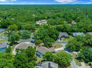 2 Canela Ct, Homosassa, FL 34446