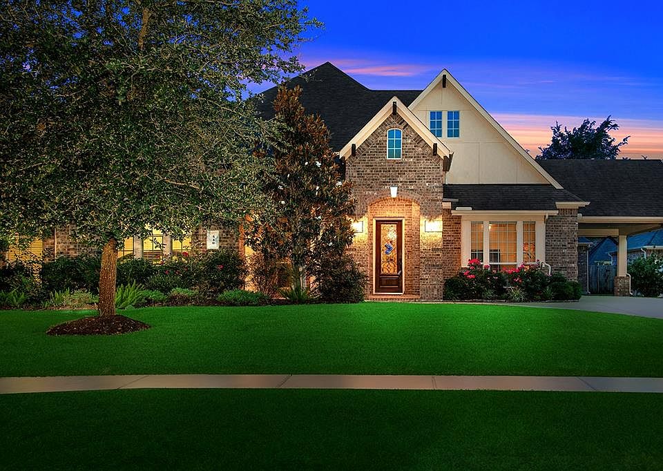 1st image of 340 Dawn Brook Ln