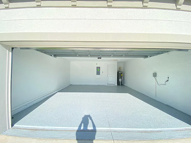 340 Pineywoods St — Photo 16