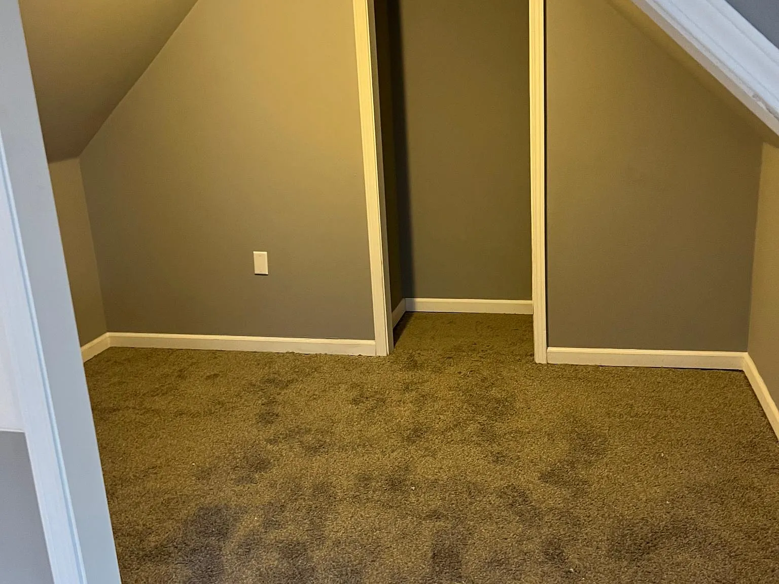 5 bed, 1463 sqft, $1,525 — Photo 2