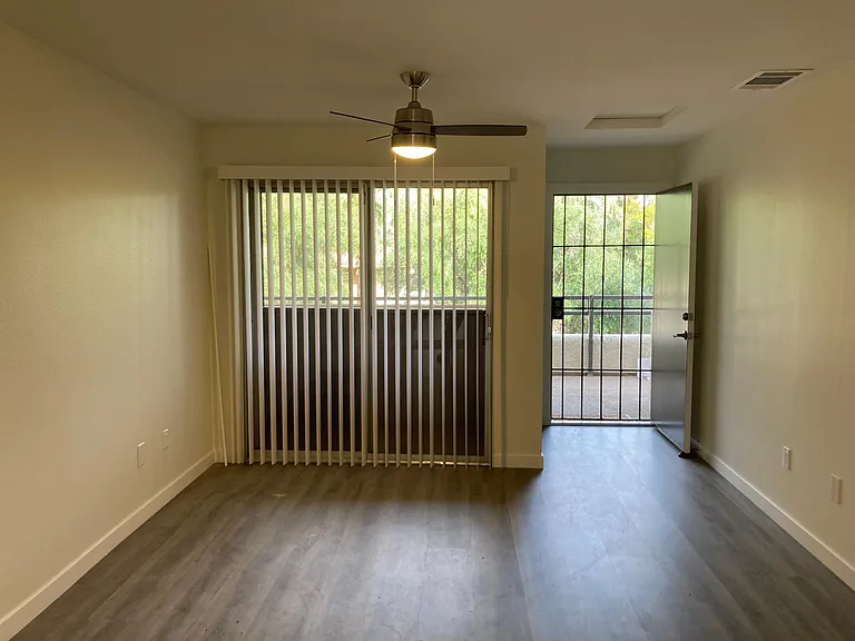 2875 N Los Felices Rd #202 — Photo 11