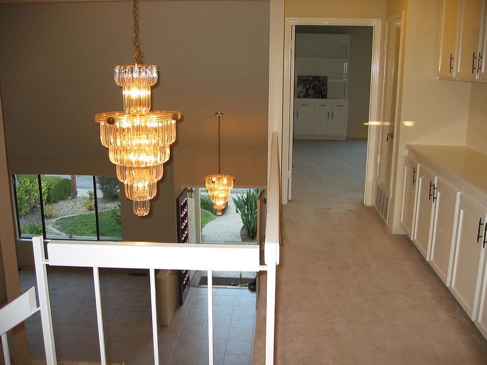 High Ceiling--entrance