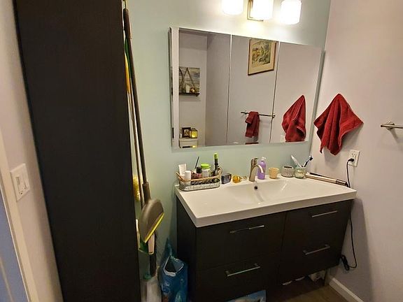 5th image of 7808 Stefenoni Ct Suite 2