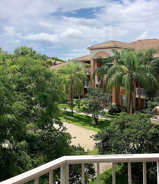 1st image of 6952 SW 39th St APT 303C