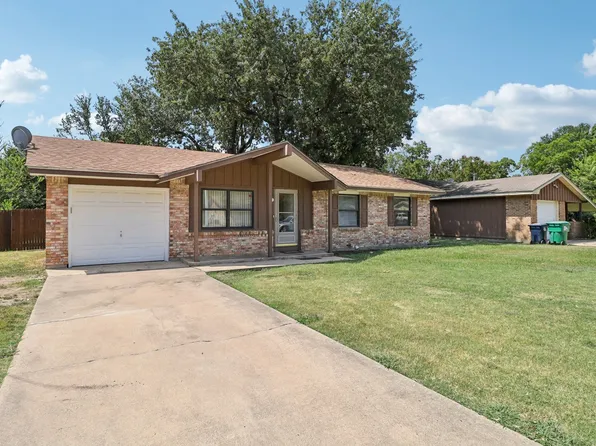 3412 Bob O Link Ln, Denton, TX 76209