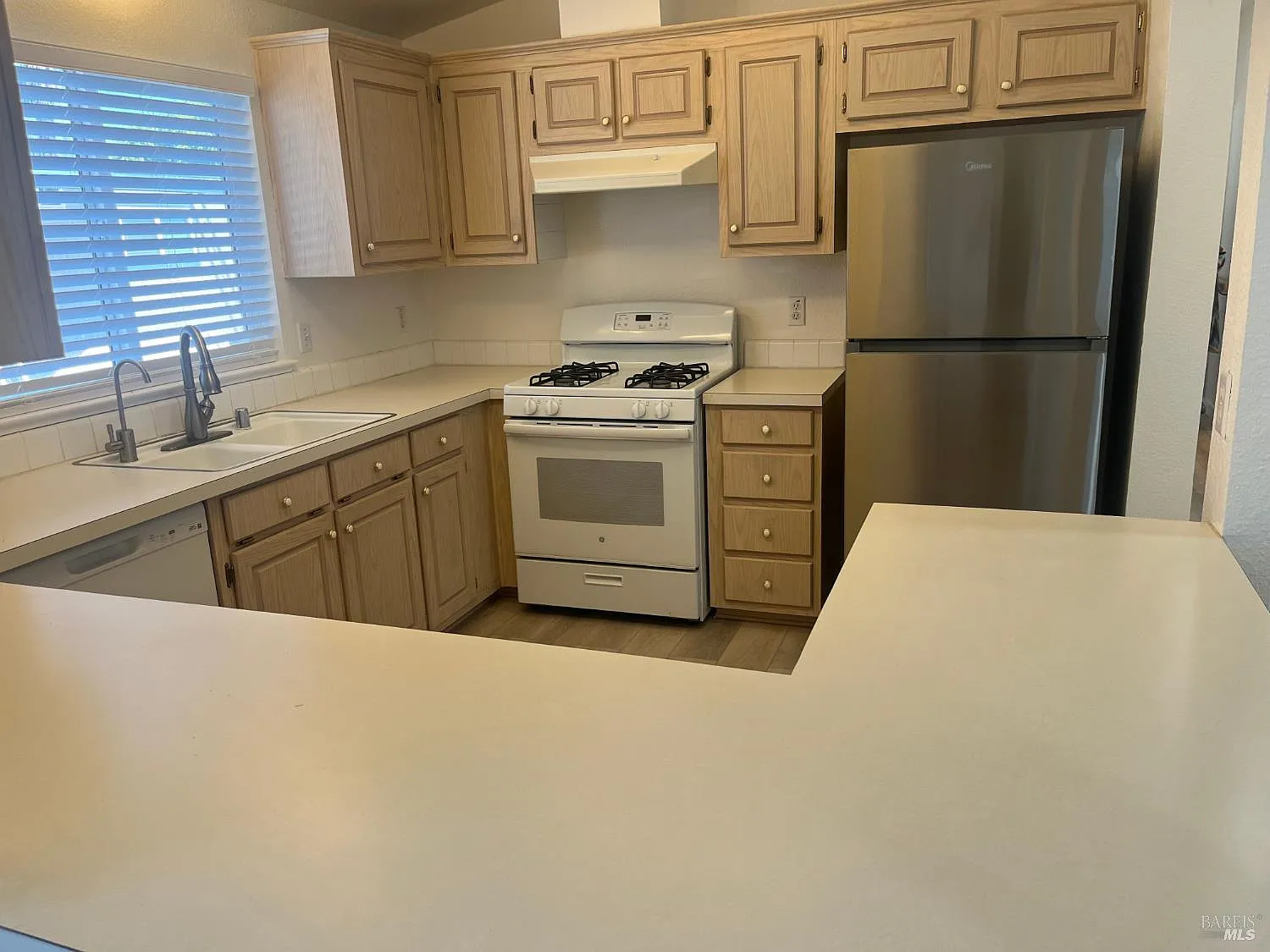 324 Aileen Avenue - Photo 7