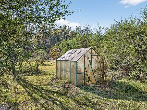 17th image of this home