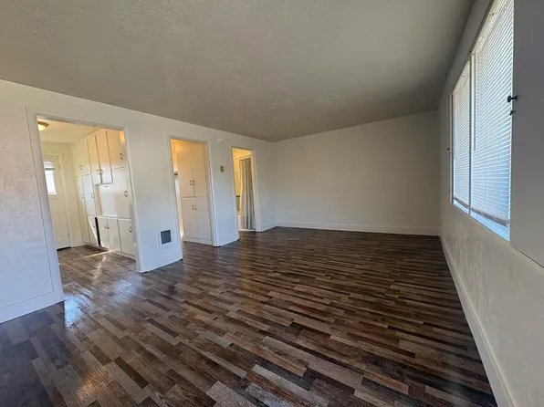 775 Anderson Ave #6, Coos Bay, OR 97420