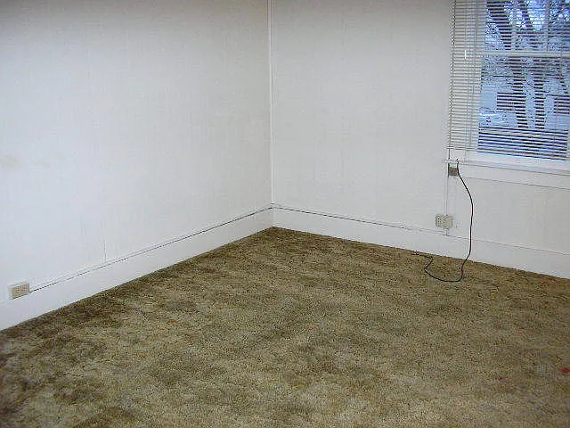 421 SE Main St #15 — Photo 5