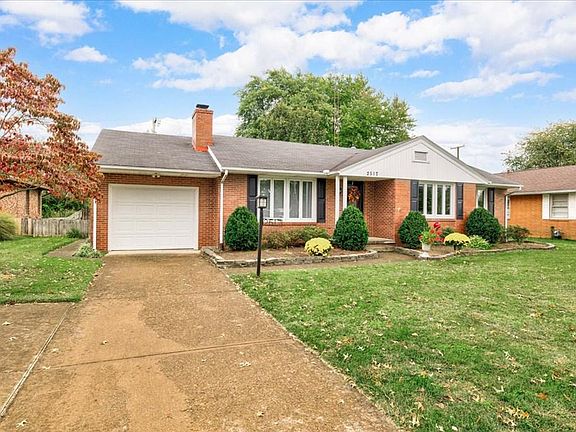 2nd image of 2517 Farrier Pl