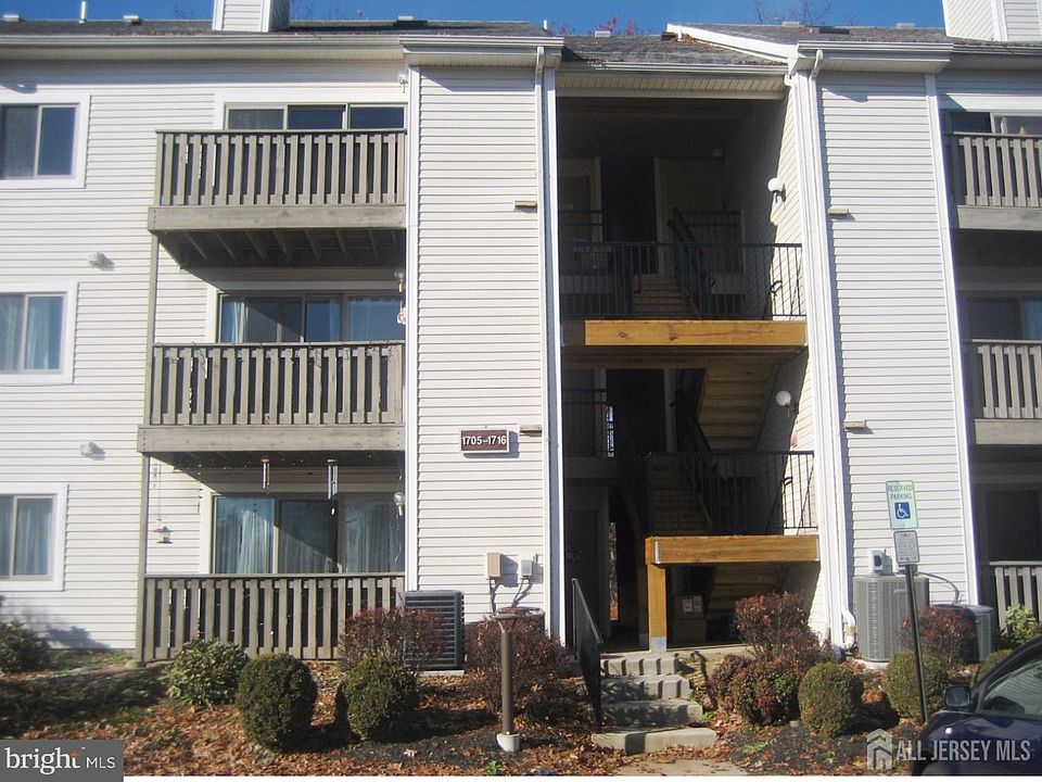 1st image of 1707 Aspen Dr
