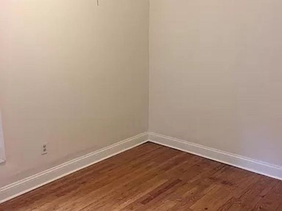 2nd image of 1226 W North Shore Ave APT 3