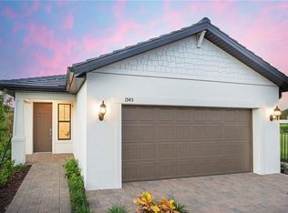 1945 Yellowfin Cir, Naples, FL 34114