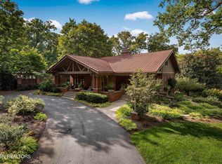 3835 Kingston Pike, Knoxville, TN 37919