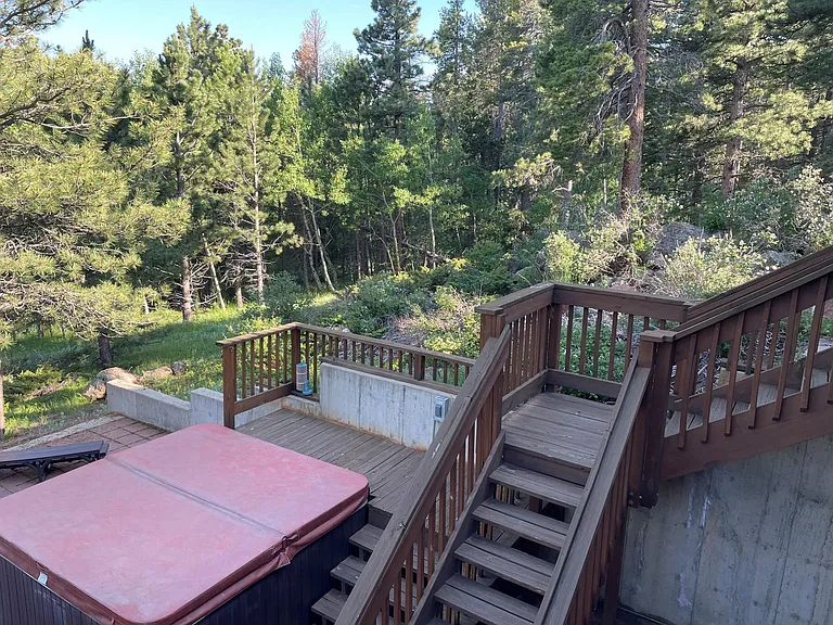 687 Crescent Lake Rd — Photo 36