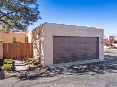 2863 Plaza Rojo, Santa Fe, NM, 87507