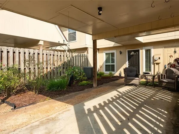 6391 Hawthorne Ter, Peachtree Corners, GA 30092