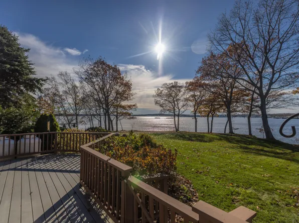 49 Jameson Point Road, Rockland, ME 04841